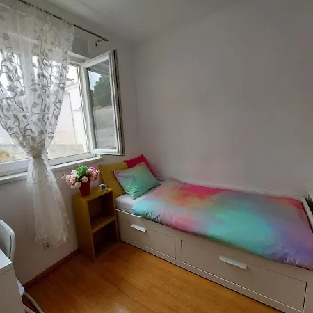 Apartment Vira